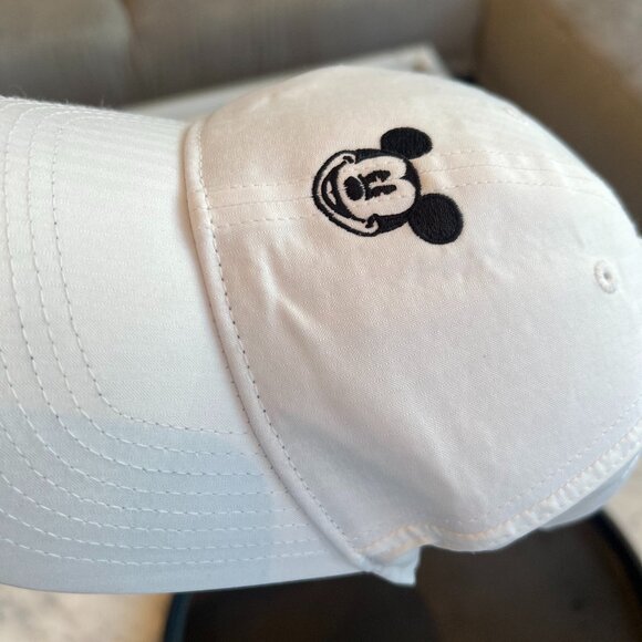 Disney Parks Nike Legacy91 Mickey Mouse Hat | White | Dri-FIT | OSFM - Picture 14 of 15